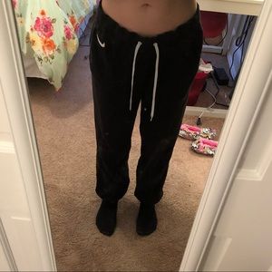 NIKE black sweatpants.